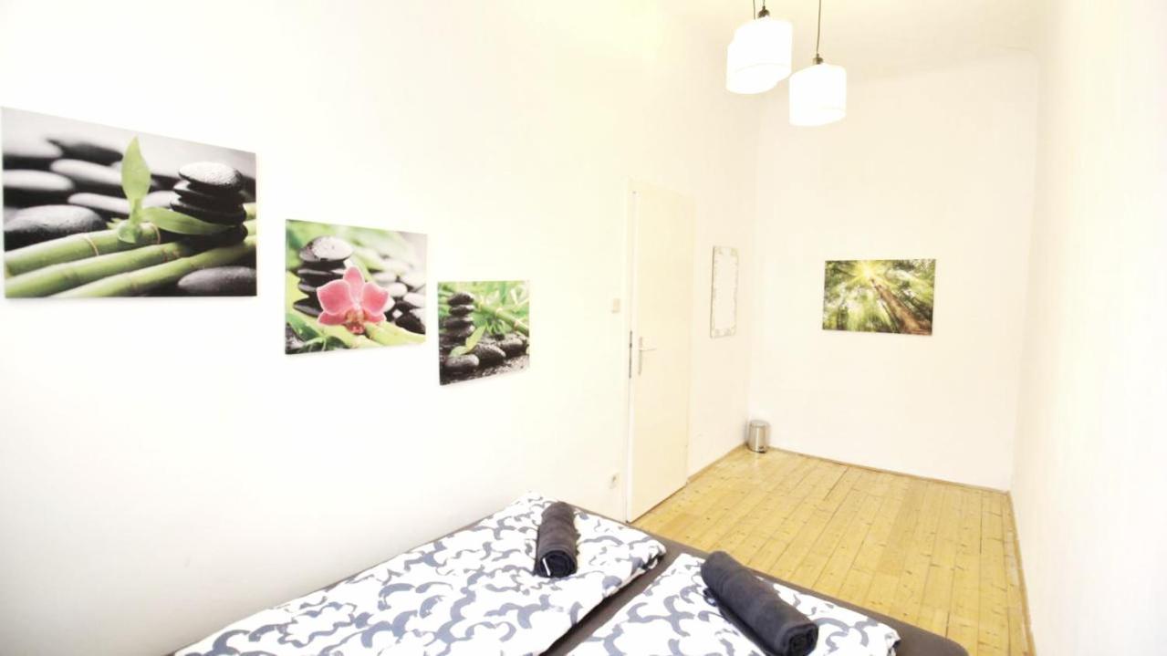 Comfortable Rooms Near Schoenbrunn Palace Hl Вена Экстерьер фото