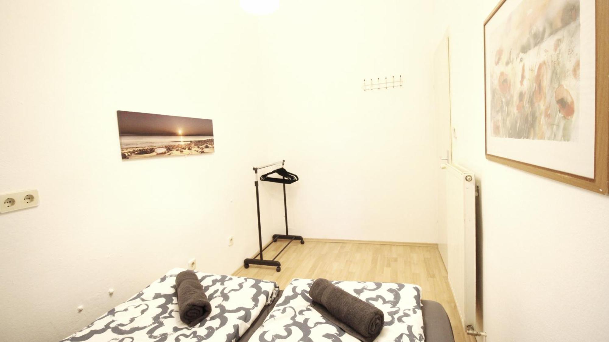 Comfortable Rooms Near Schoenbrunn Palace Hl Вена Экстерьер фото